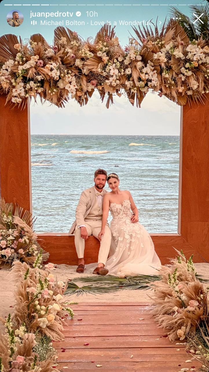 Matrimonio de Belén Soto y Branko Bacovich. Fuente: Instagram.