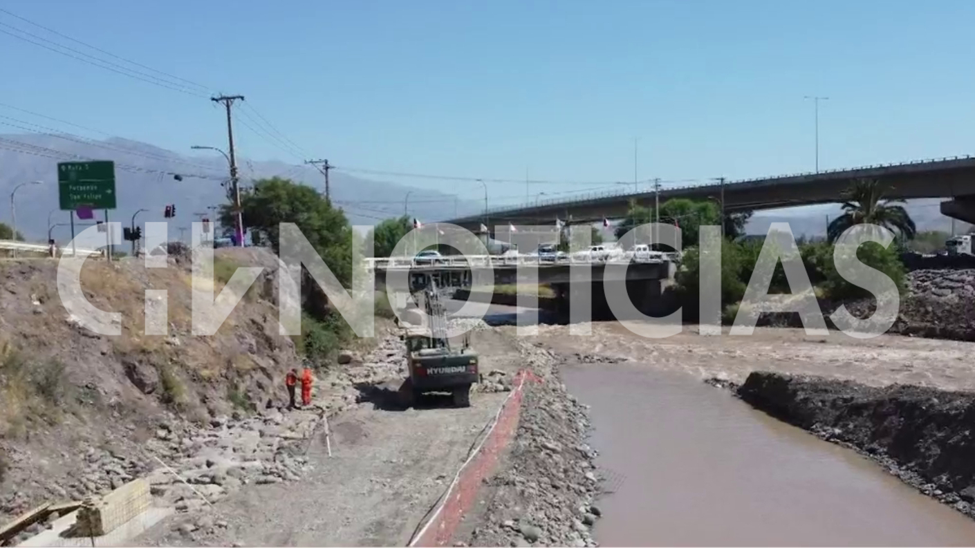 Así se realiza la intensa búsqueda de Michelle Silva en río Aconcagua. Foto: Chilevisión.